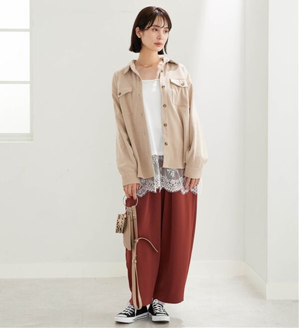 BELLUNA（ベルーナ）の「長さ調節可能！裾レース切替キャミソール（タンクトップ・キャミソール）」｜詳細画像