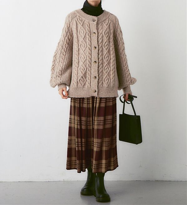 Viola e Viola（ヴィオラ エ ヴィオラ）の「ふんわりタックチェックミモレスカート（ロングスカート）」｜詳細画像