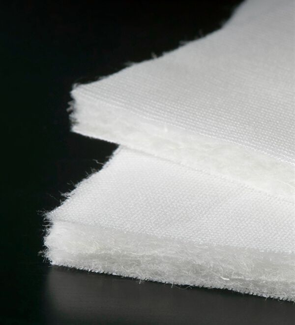 「〈フィラ〉ハイブリッドダウンアクティブスーツ（ビジネススーツ）」｜詳細画像