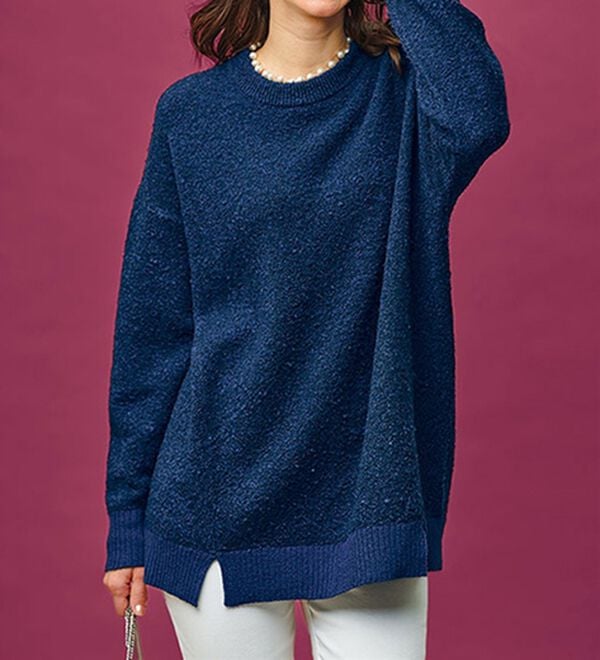 BELLUNA（ベルーナ）の「ブークレ素材衿パールニットプルオーバー（ニット・セーター）」｜ロイヤルブルー系