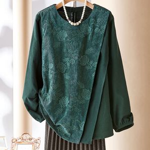 BELLUNA（ベルーナ）の「コーデュロイ使い刺しゅうデザインブラウス（ブラウス）」｜グリーン