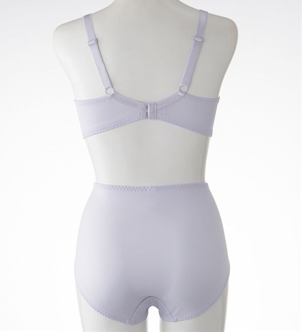 LAVIENNE（ラヴィエンヌ）の「大人の脇高ブラ＆ショーツ（ブラジャー）」｜詳細画像