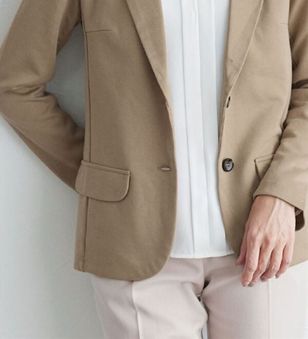 Pierrot（ピエロ）の「ＯＮ／ＯＦＦ使えるポンチ素材テーラードジャケット（テーラードジャケット）」｜詳細画像