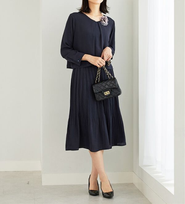 BELLUNA（ベルーナ）の「＜セレモニースタイル＞パール使いフラワーコサージュ（その他ファッション小物）」｜詳細画像