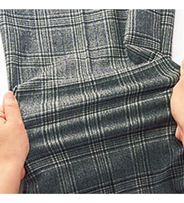 BELLUNA（ベルーナ）の「サマ見え（スーパーウォーム）ウール調センタープレスクロップドパンツ（クロップドパンツ）」｜詳細画像