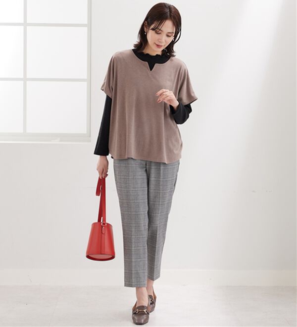 BELLUNA（ベルーナ）の「【2点セット】もちもち素材キーネックポンチョアンサンブル（アンサンブル）」｜詳細画像