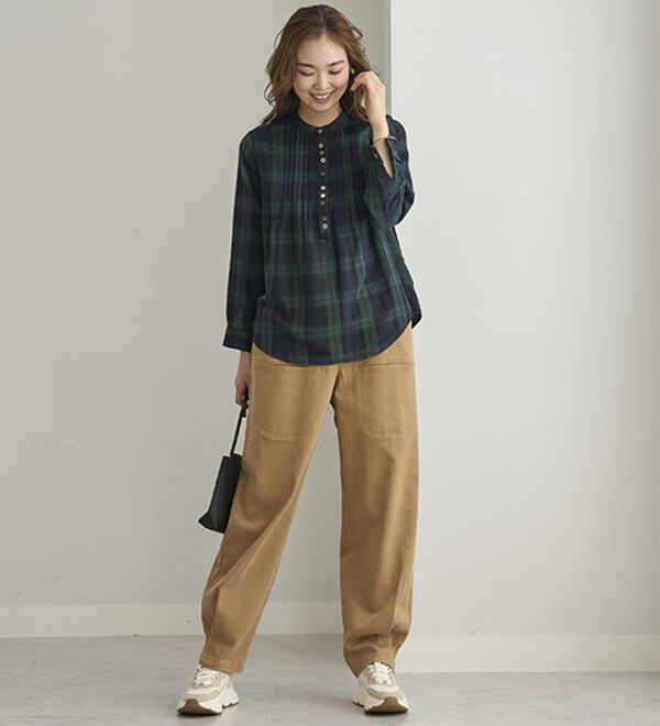 BELLUNA（ベルーナ）の「ポケットデザインコロンデニムパンツ（フルレングスパンツ）」｜詳細画像