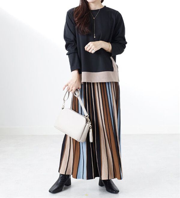 BELLUNA（ベルーナ）の「【Ｌａｇｒｉｌｕａ】配色ライン使いプルオーバー（セットアップ）」｜詳細画像