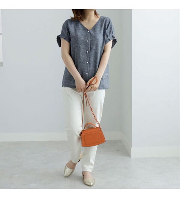 BELLUNA（ベルーナ）の「綿麻シャンブレー袖タックブラウス（ブラウス）」｜詳細画像