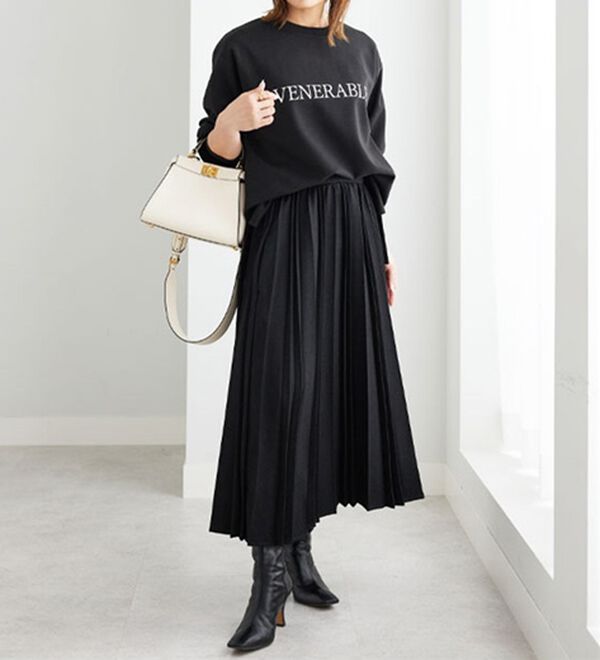 BELLUNA（ベルーナ）の「ロゴプリントダンボールプルオーバー（カットソー）」｜詳細画像