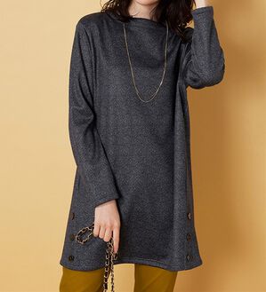 BELLUNA（ベルーナ）の「裏ベロアサイドボタン使いチュニック（チュニック）」｜ヘリンボーン