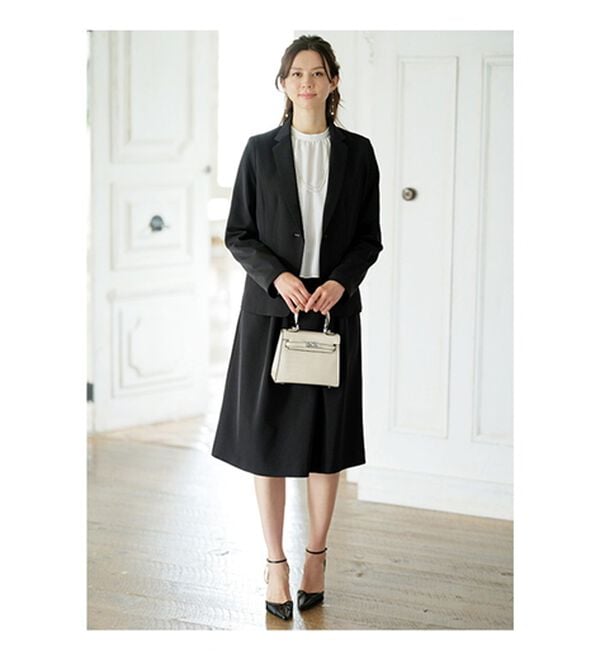 BELLUNA（ベルーナ）の「快適！ストレッチ素材ワンピースアンサンブル（ワンピースセットスーツ）」｜詳細画像