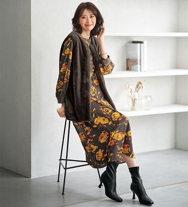 BELLUNA（ベルーナ）の「ビンテージ柄ピンタック使いワンピース（その他ワンピース）」｜詳細画像