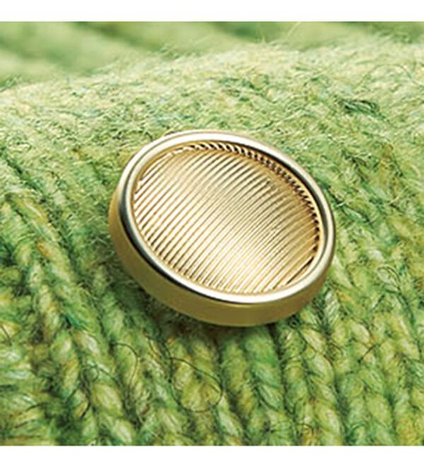 BELLUNA（ベルーナ）の「ミックス調ボタン使いニットチュニック（チュニック）」｜詳細画像