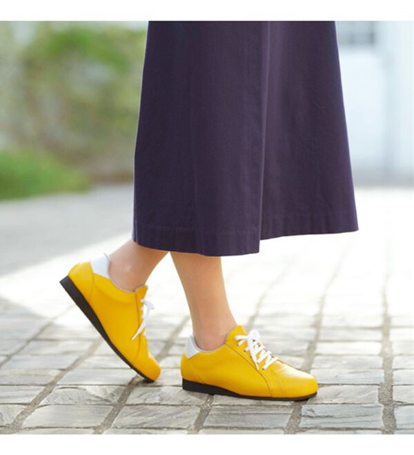 BELLUNA（ベルーナ）の「柔らか～！イタリアンレザー快適スニーカー（スニーカー）」｜詳細画像