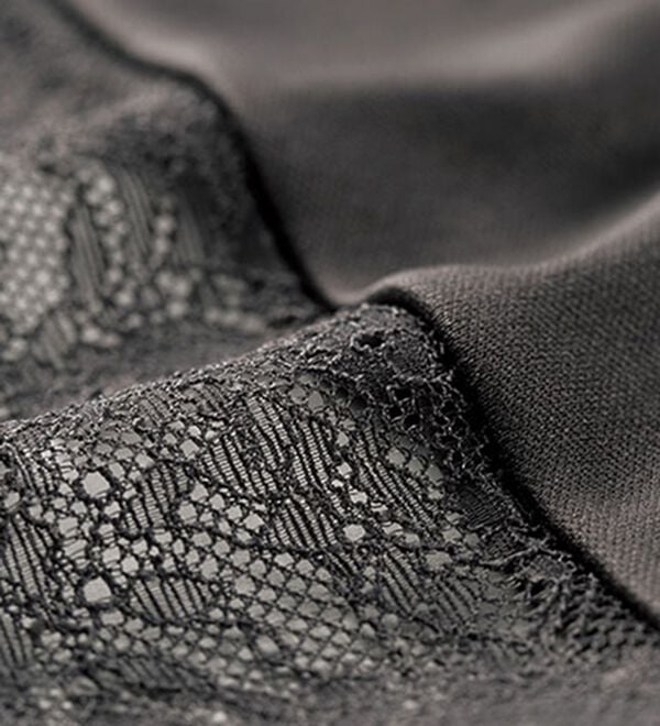 BELLUNA（ベルーナ）の「レース素材カップ付タンクトップ（タンクトップ・キャミソール）」｜詳細画像