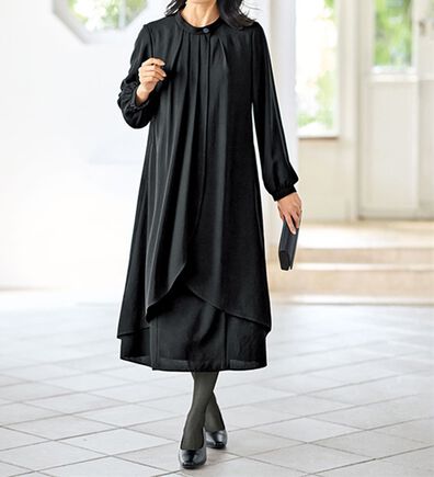 BELLUNA（ベルーナ）の「洗える！ゆったりフォーマルワンピース（ブラックフォーマル（喪服・礼服））」