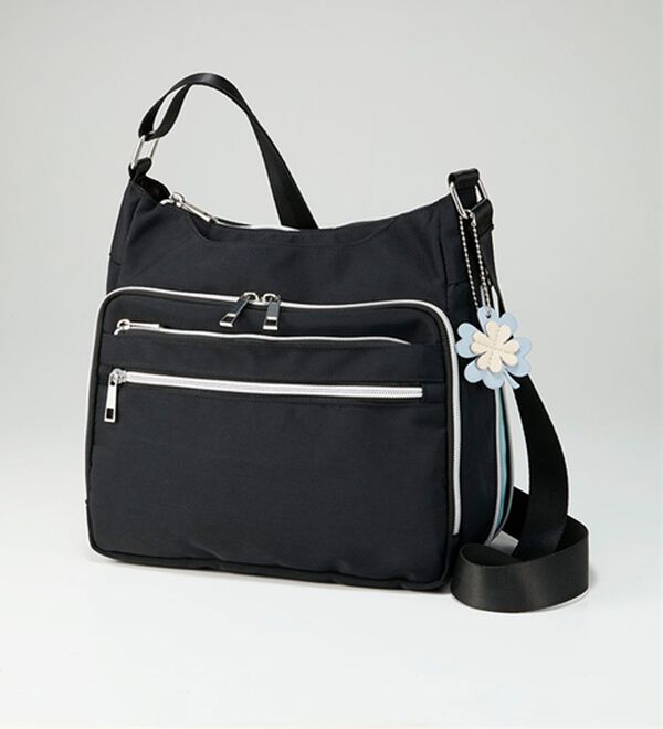 BELLUNA（ベルーナ）の「拡張機能付多収納ショルダー（ショルダーバッグ）」｜詳細画像