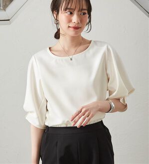 RANAN（ラナン）の「【ひんやり】袖タックデザインきれい見えブラウス（ブラウス）」｜オフホワイト