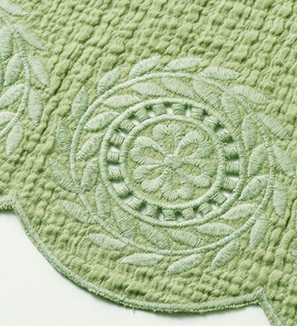 VINNO（ヴィノ）の「刺しゅうプルオーバーブラウス（ブラウス）」｜詳細画像