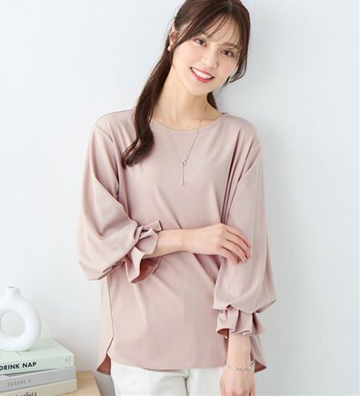 alotta（アロッタ）の「袖タックデザインプルオーバー（カットソー）」