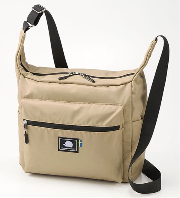 BELLUNA（ベルーナ）の「＜スカンジナビアンフォレスト＞Ａ４が入る！軽量ショルダー（ショルダーバッグ）」｜詳細画像