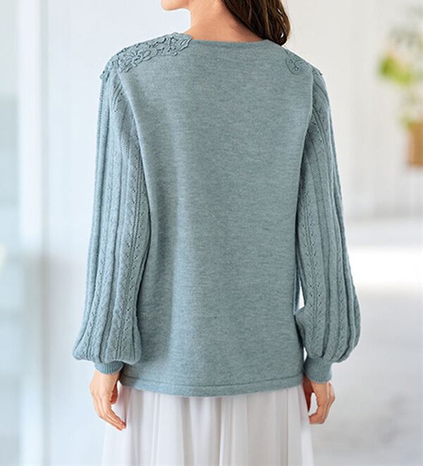 BELLUNA（ベルーナ）の「ケミカルレース使い編地変化デザインセーター（ニット・セーター）」｜詳細画像