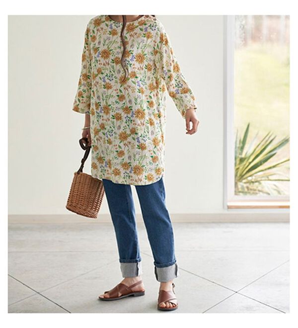 BELLUNA（ベルーナ）の「風が通り抜けるダブルガーゼプリントチュニック（チュニック）」｜詳細画像