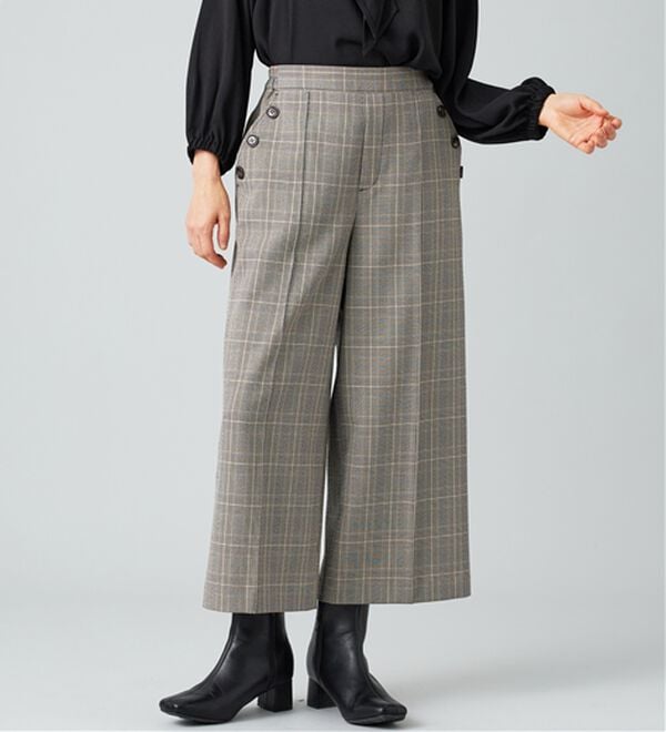 BELLUNA（ベルーナ）の「ウーリッシュ素材釦使いワイドパンツ（ワイドパンツ・ガウチョ）」｜詳細画像
