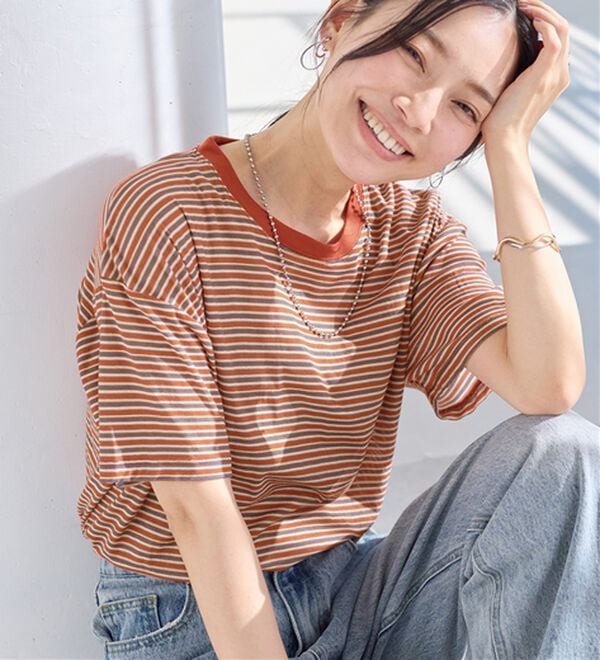 Viola e Viola（ヴィオラ エ ヴィオラ）の「ほんのり透け感綿混セミシアートップス（カットソー）」｜テラコッタボーダー