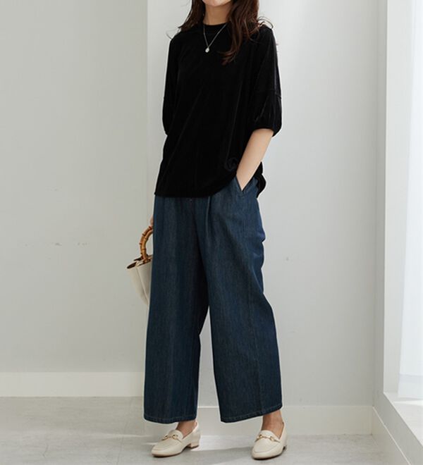 BELLUNA（ベルーナ）の「ベロア素材ふんわり袖プルオーバー（カットソー）」｜詳細画像