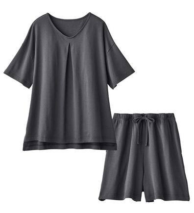 YU'NOW（ユナウ）の「【上下２点セット】コットン１００％シルケットスムースショートパンツセット（パジャマ・ルームウェア）」