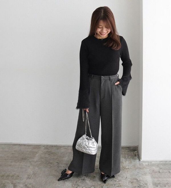 Pierrot（ピエロ）の「カット起毛ピンタックワイドパンツ（ワイドパンツ・ガウチョ）」｜詳細画像