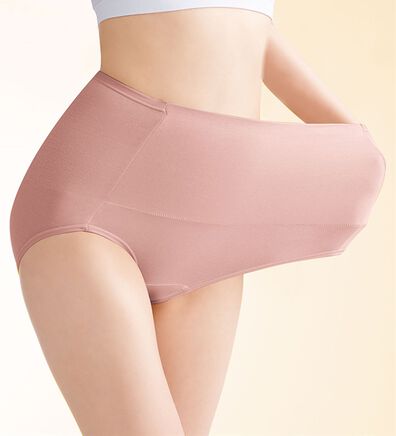LAVIENNE（ラヴィエンヌ）の「綿９５％のお腹お尻すっぽりショーツ（ショーツ）」