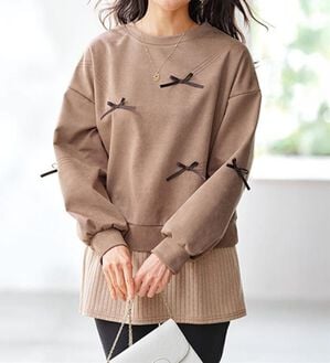 BELLUNA（ベルーナ）の「スエード調リボンモチーフチュニック（チュニック）」｜ベージュ系