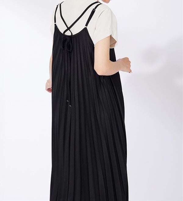 BELLUNA（ベルーナ）の「バックリボン使いプリーツキャミワンピース（その他ワンピース）」｜詳細画像