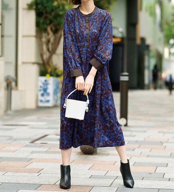 BELLUNA（ベルーナ）の「ビンテージ柄ピンタック使いワンピース（その他ワンピース）」｜詳細画像