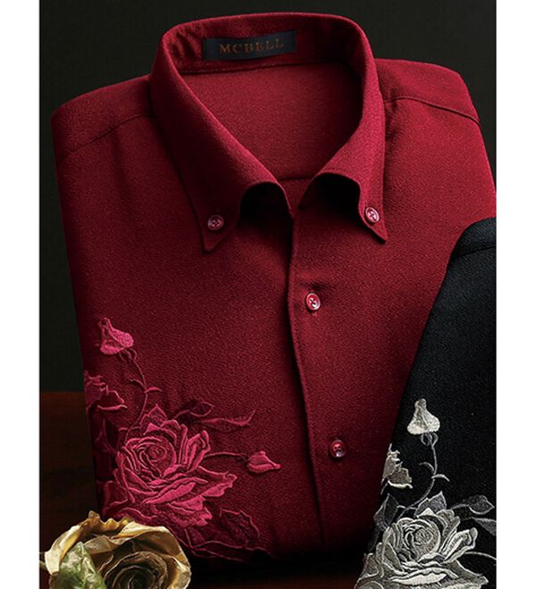 「日本製　バラ刺しゅうワンピース衿シャツ（メンズシャツ）」｜エンジ