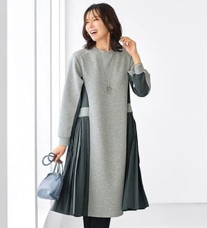 BELLUNA（ベルーナ）の「とろみ素材プリーツ切替ワンピース（その他ワンピース）」｜杢グレー&times;チャコール