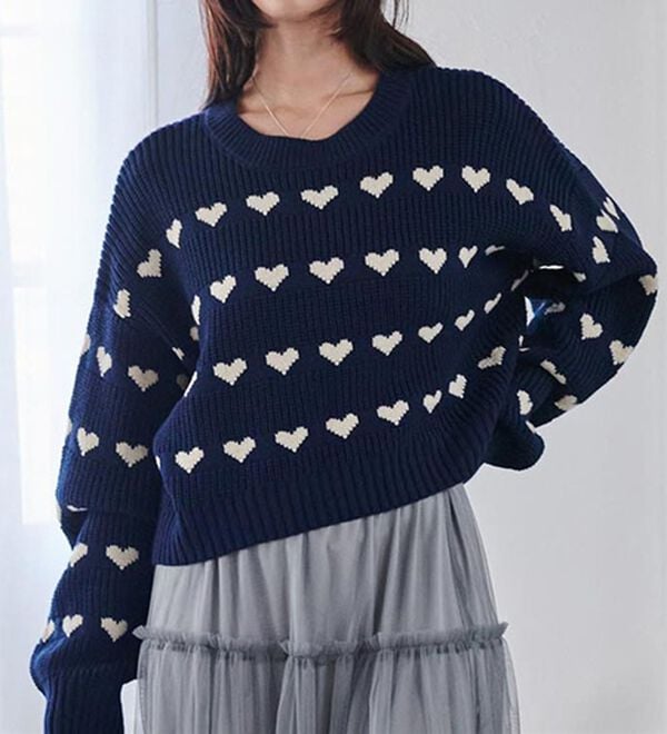 RANAN（ラナン）の「ハートライン柄ニットプルオーバー（ニット・セーター）」｜ネイビー系