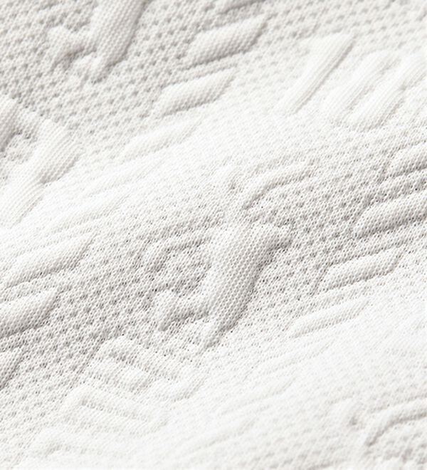 「＜ロッキーラビット＞エンボス柄裏フリースベスト（メンズベスト）」｜詳細画像