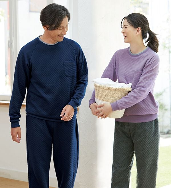 「＜シンプル＆プラス＞肌側綿１００％やわらかニットキルトパジャマ（メンズルームウェア）」｜詳細画像