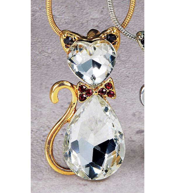 BELLUNA（ベルーナ）の「きらきら猫モチーフペンダント（ネックレス・ペンダント）」｜ゴールド系