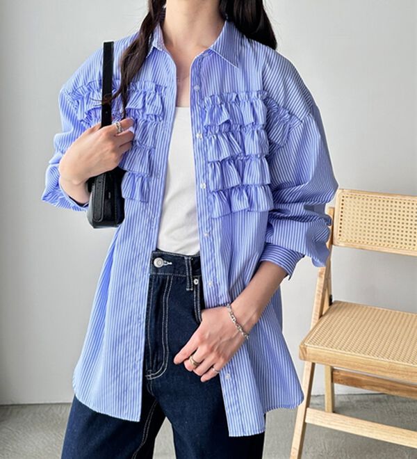 GeeRA（ジーラ）の「フリルドッキングオーバーサイズシャツ（シャツ）」｜詳細画像