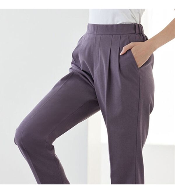 BELLUNA（ベルーナ）の「＜ＳＯＬＯＴＥＸ（Ｒ）＞美脚テーパードパンツ（テーパードパンツ）」｜詳細画像