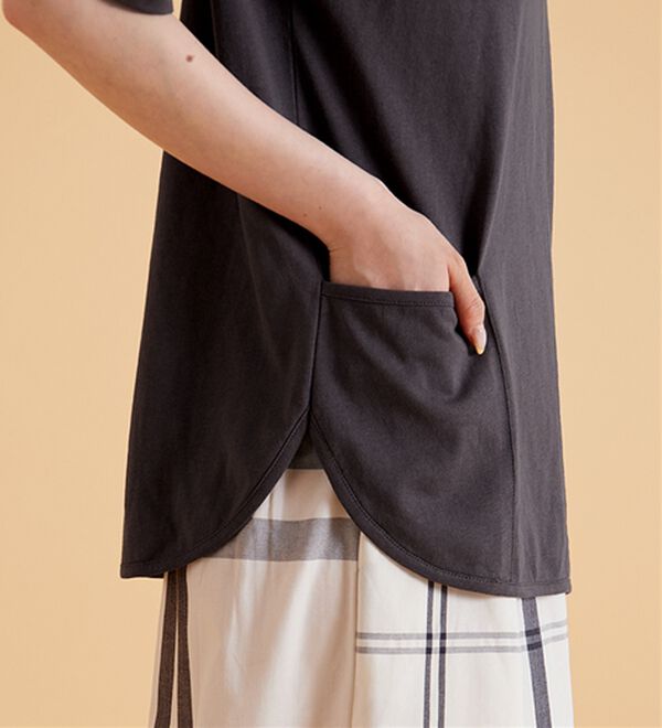 BELLUNA（ベルーナ）の「抗菌防臭綿１００％切替デザインプルオーバー（カットソー）」｜詳細画像