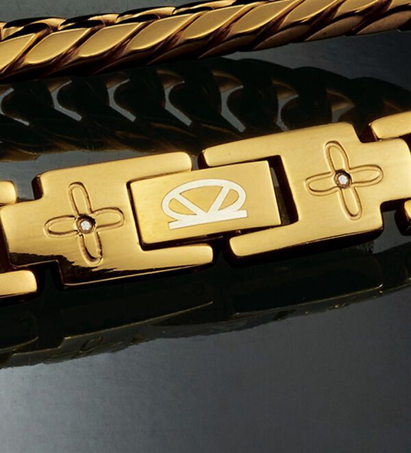 「極太多面カットＰＶダイヤ入り磁気アクセサリー　ネックレス（メンズネックレス）」｜詳細画像