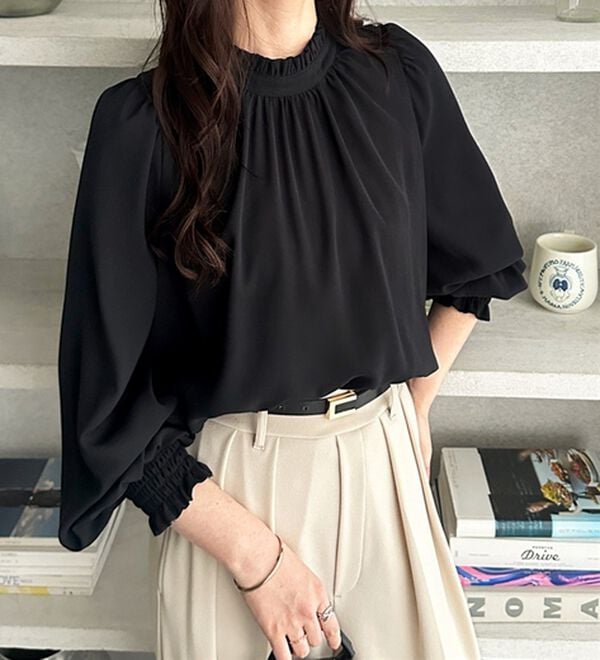 GeeRA（ジーラ）の「フリル衿バルーンスリーブブラウス（ブラウス）」｜詳細画像