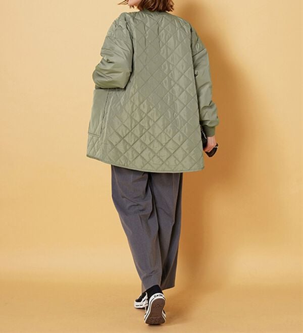 BELLUNA（ベルーナ）の「軽い着心地！ビッグポケット付キルトコート（ハーフコート）」｜詳細画像