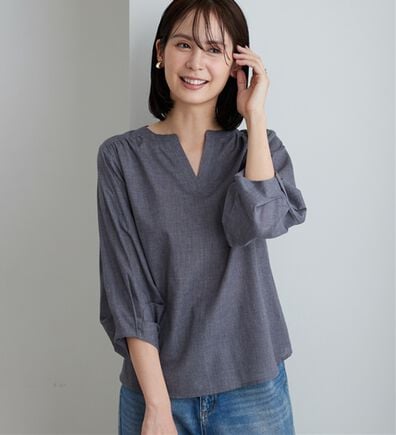 BELLUNA（ベルーナ）の「杢調素材袖タックデザインブラウス（ブラウス）」